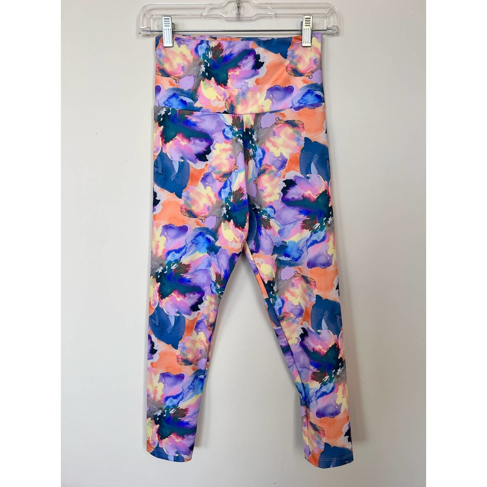 Onzie Watercolor Floral Leggings